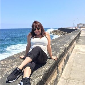 Meet your Posher, Marta